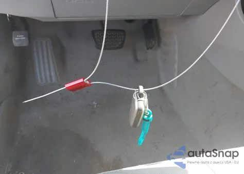 2009 Toyota Camry Hybrid from USA, damaged, VIN 4T1BB46K59U109140